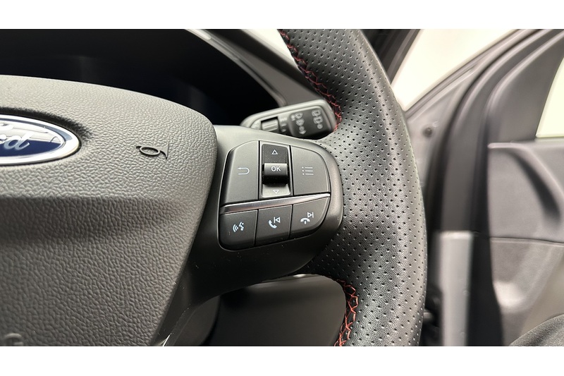 Ford Kuga EcoBlue ST-Line Edition - U3188