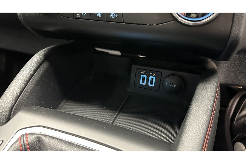 Ford Kuga EcoBlue ST-Line Edition - U3188