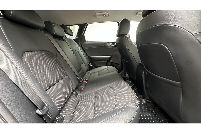 Kia Ceed CRDi 3 - U3189