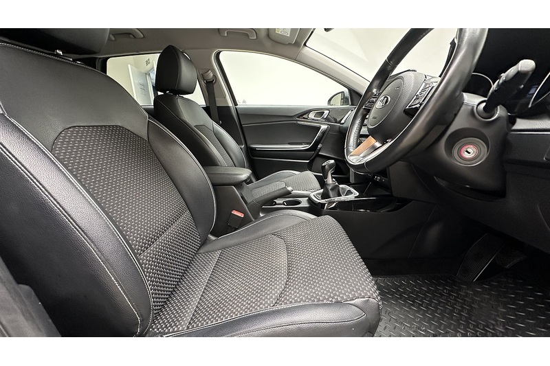 Kia Ceed CRDi 3 - U3189