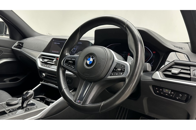 BMW 3 Series 320i M Sport - U3191