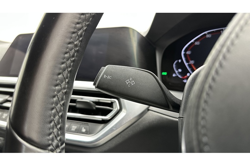 BMW 3 Series 320i M Sport - U3191