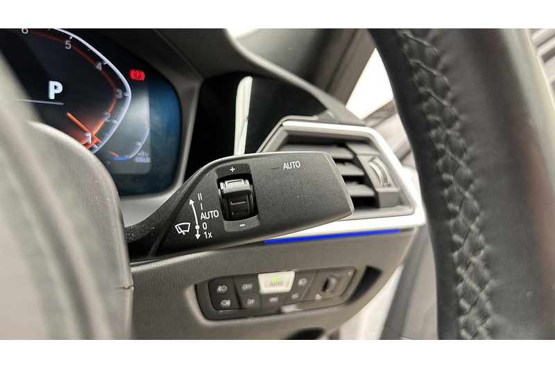 BMW 3 Series 320i M Sport - U3191