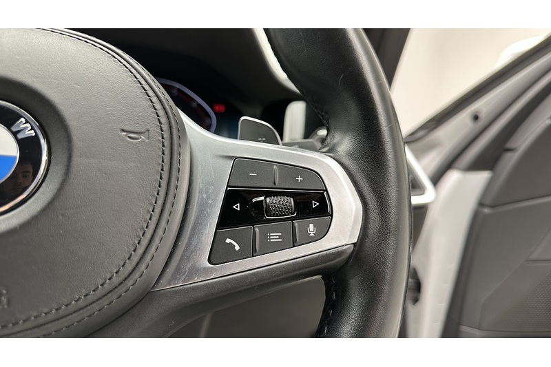 BMW 3 Series 320i M Sport - U3191