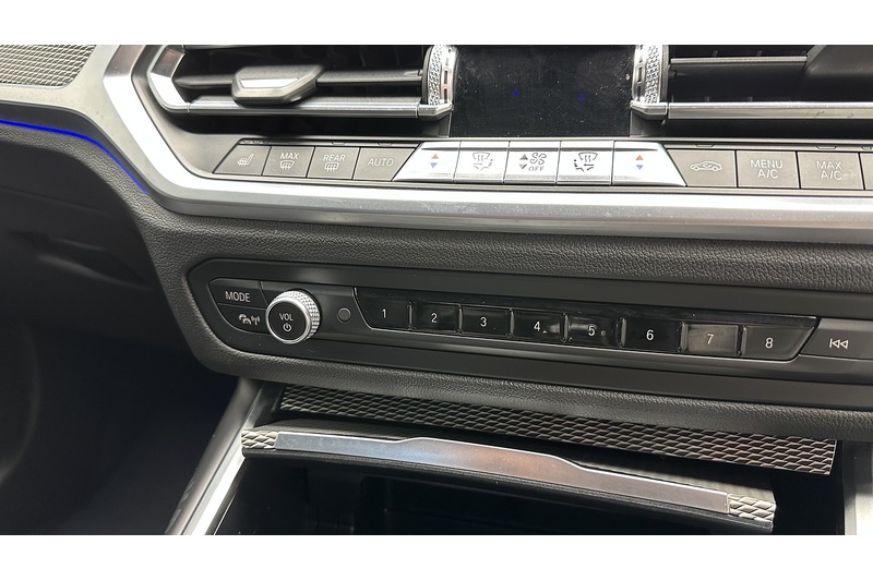 BMW 3 Series 320i M Sport - U3191