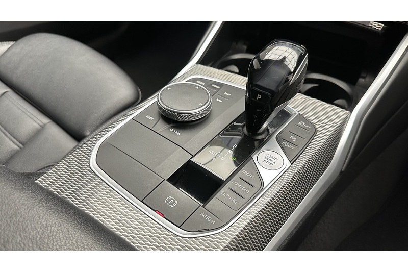 BMW 3 Series 320i M Sport - U3191