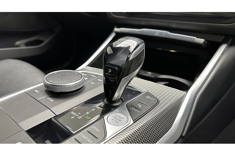 BMW 3 Series 320i M Sport - U3191