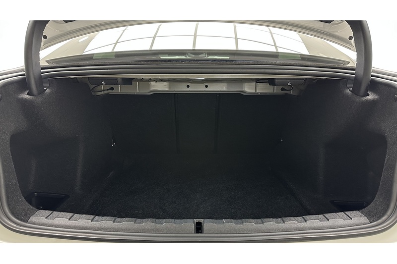BMW 3 Series 320i M Sport - U3191