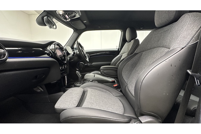 MINI Electric Hatch Cooper SE Level 2 - U3193