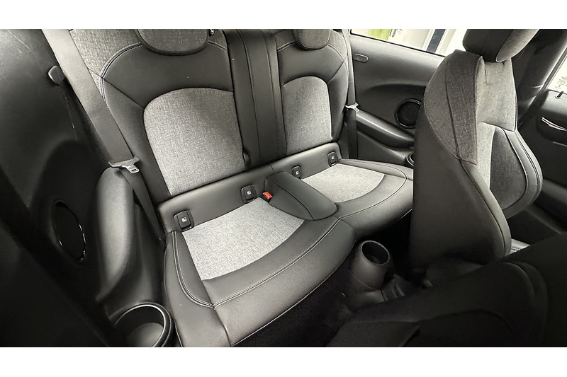 MINI Electric Hatch Cooper SE Level 2 - U3193