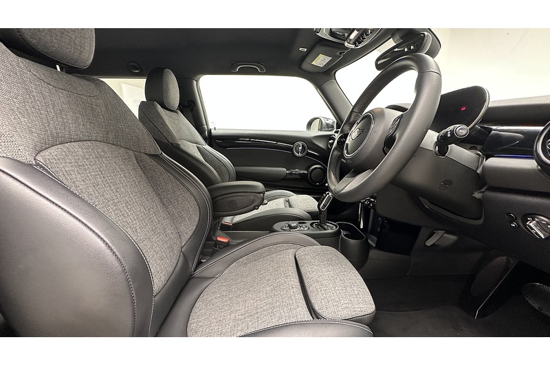 MINI Electric Hatch Cooper SE Level 2 - U3193