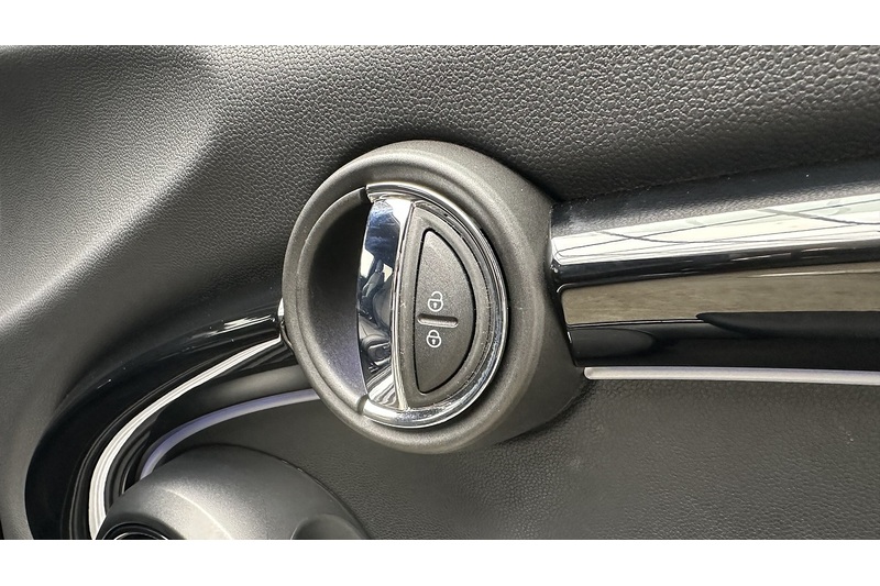 MINI Electric Hatch Cooper SE Level 2 - U3193