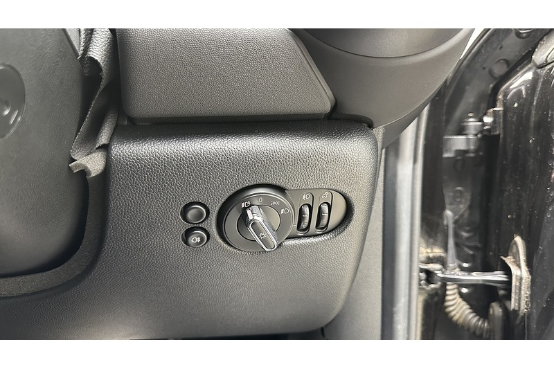 MINI Electric Hatch Cooper SE Level 2 - U3193