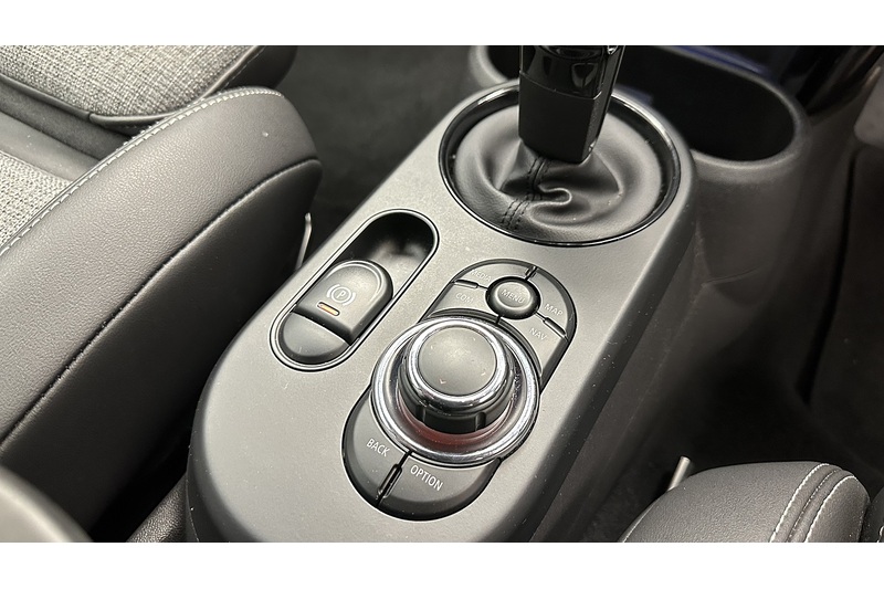 MINI Electric Hatch Cooper SE Level 2 - U3193