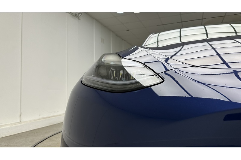 Tesla Model Y  - U3198