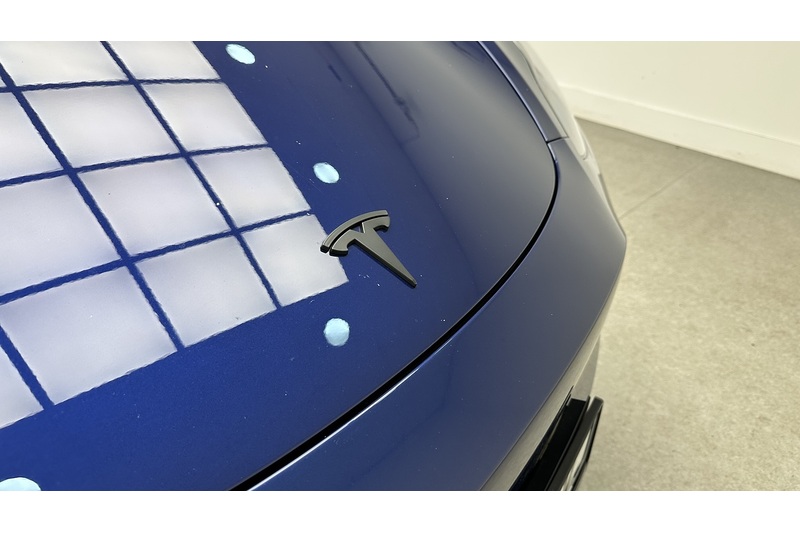 Tesla Model Y  - U3198
