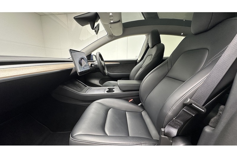 Tesla Model Y  - U3198
