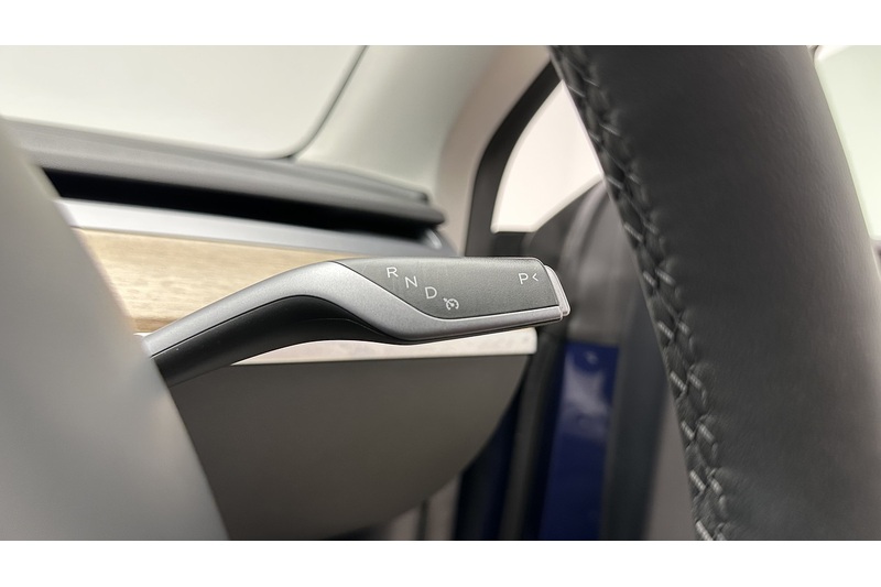 Tesla Model Y  - U3198