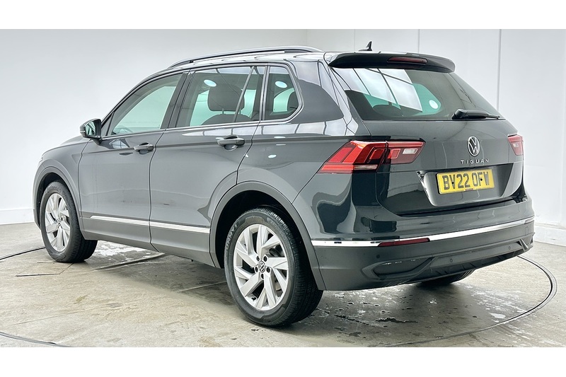 Volkswagen Tiguan TSI Life - U3200