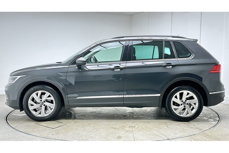 Volkswagen Tiguan TSI Life - U3200