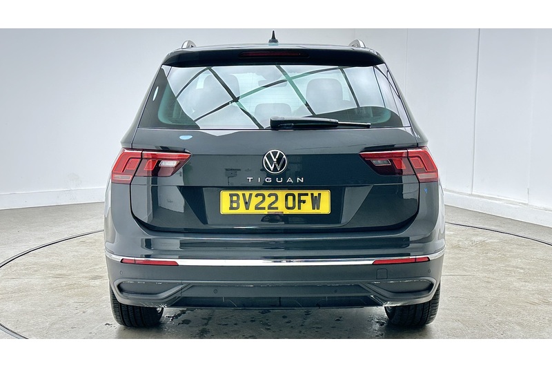 Volkswagen Tiguan TSI Life - U3200