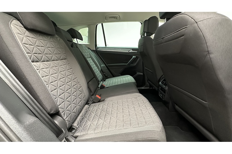 Volkswagen Tiguan TSI Life - U3200