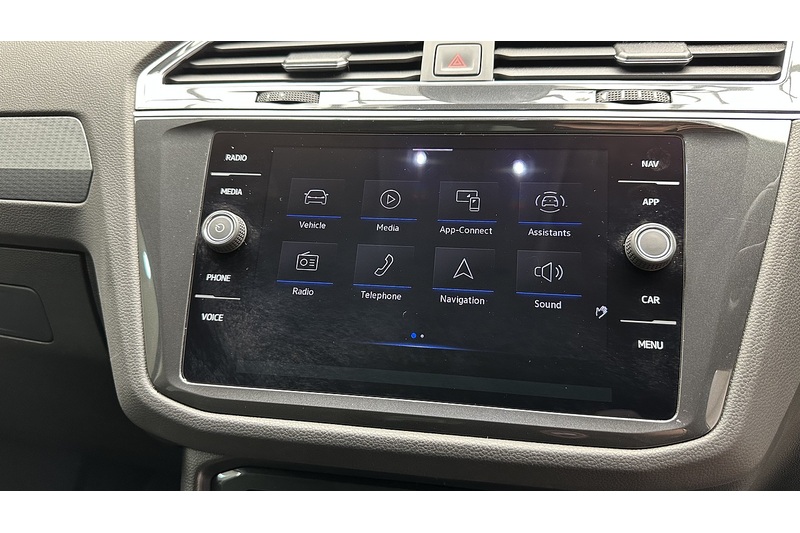 Volkswagen Tiguan TSI Life - U3200