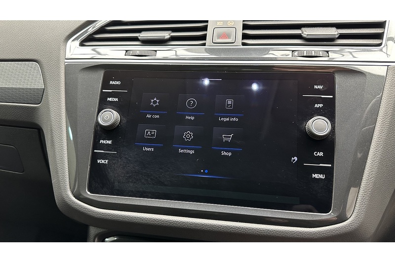 Volkswagen Tiguan TSI Life - U3200