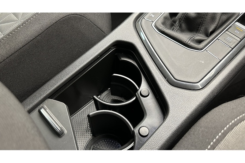 Volkswagen Tiguan TSI Life - U3200