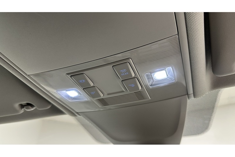 Volkswagen Tiguan TSI Life - U3200