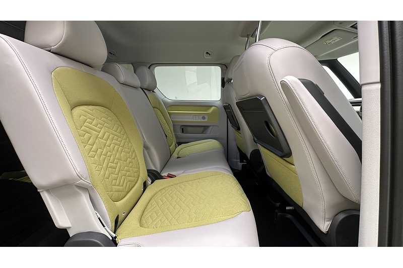 Volkswagen ID. Buzz Pro 1ST Edition - U3215