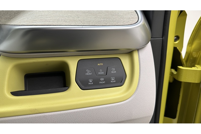 Volkswagen ID. Buzz Pro 1ST Edition - U3215