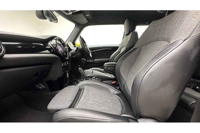 MINI Electric Hatch Cooper SE Level 2 - U3216