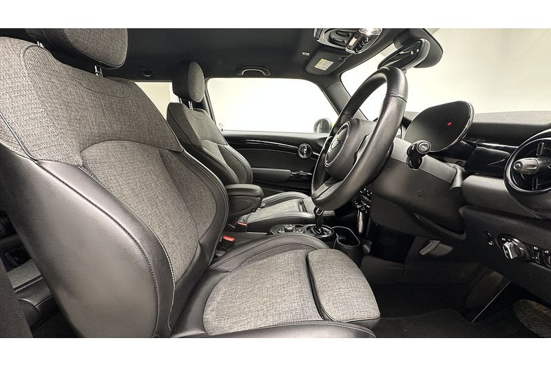 MINI Electric Hatch Cooper SE Level 2 - U3216