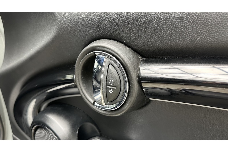 MINI Electric Hatch Cooper SE Level 2 - U3216