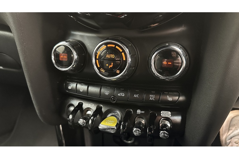 MINI Electric Hatch Cooper SE Level 2 - U3216