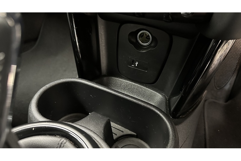 MINI Electric Hatch Cooper SE Level 2 - U3216