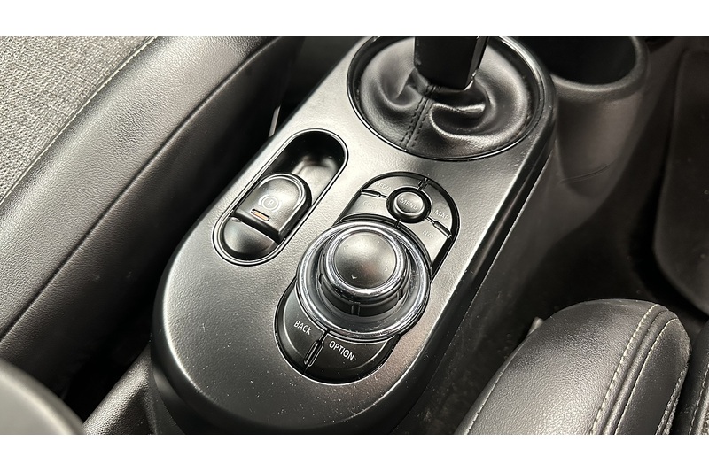 MINI Electric Hatch Cooper SE Level 2 - U3216