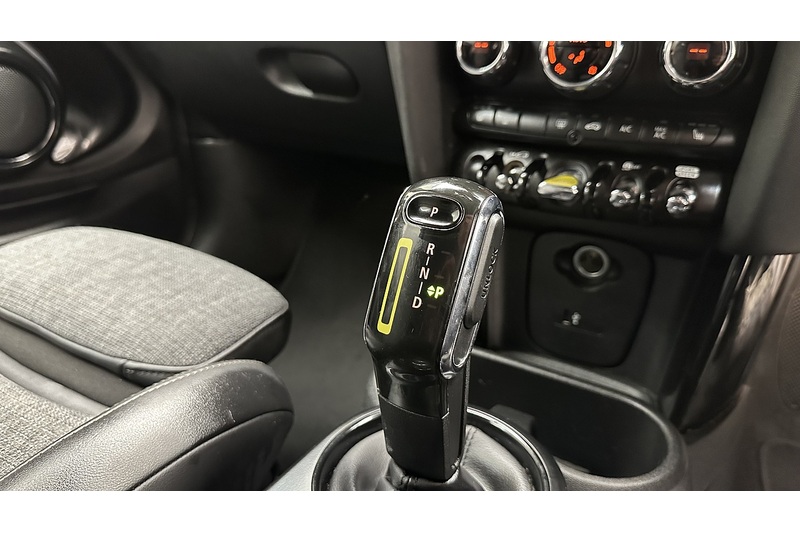 MINI Electric Hatch Cooper SE Level 2 - U3216