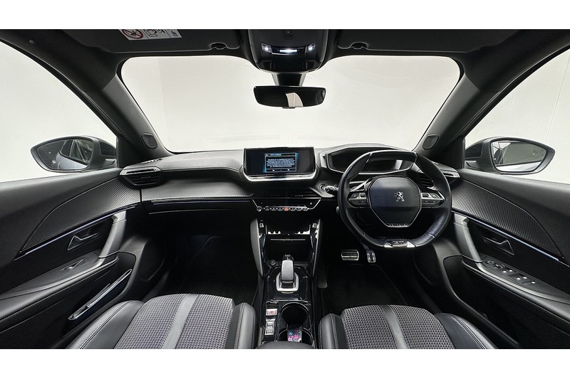 Peugeot E-2008 GT - U3225