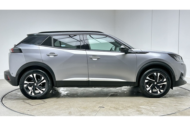 Peugeot E-2008 GT - U3225