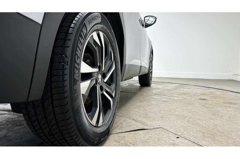 Peugeot E-2008 GT - U3225