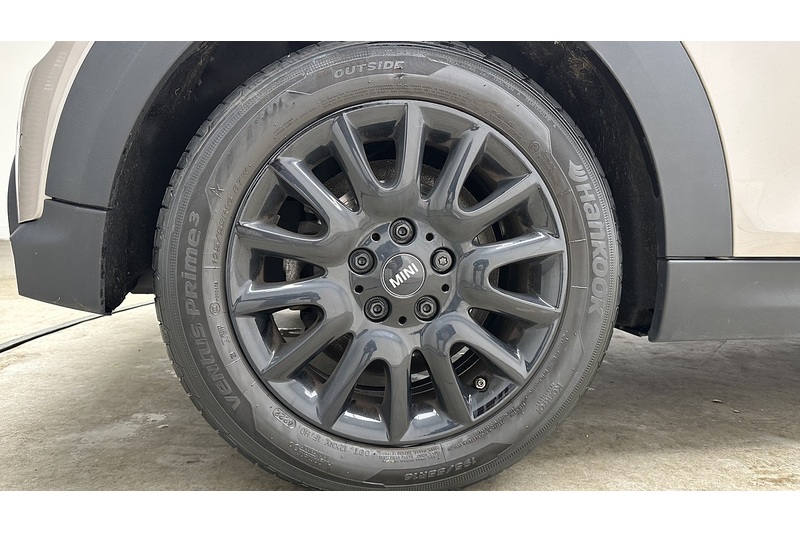 MINI Hatch Cooper Classic - U3227