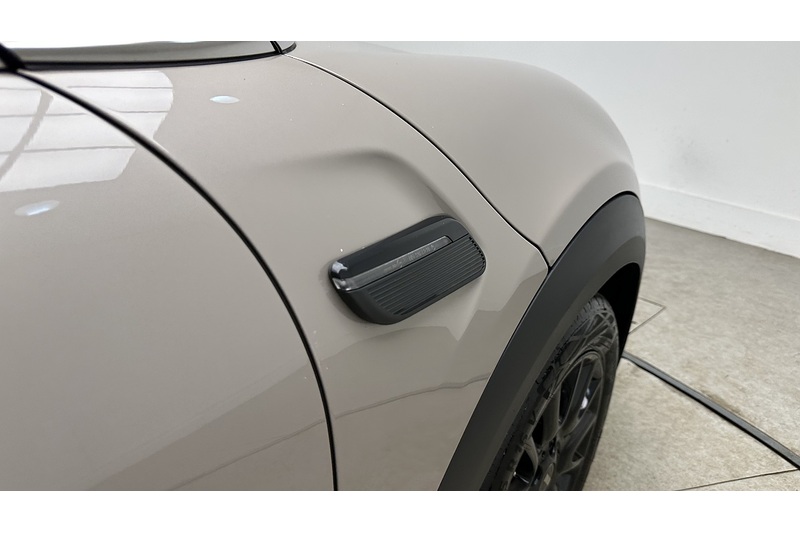 MINI Hatch Cooper Classic - U3227