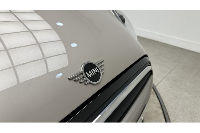 MINI Hatch Cooper Classic - U3227