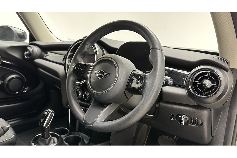 MINI Hatch Cooper Classic - U3227