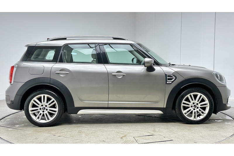 MINI Countryman Cooper D Exclusive - U3228