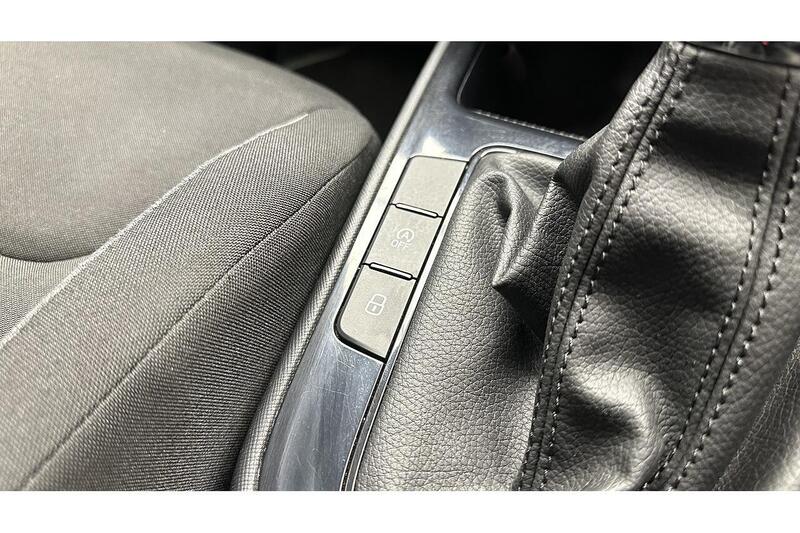 Skoda Fabia TSI SE Comfort - U323