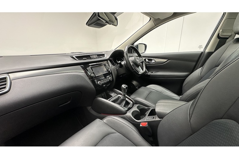 Nissan Qashqai dCi Tekna - U3232