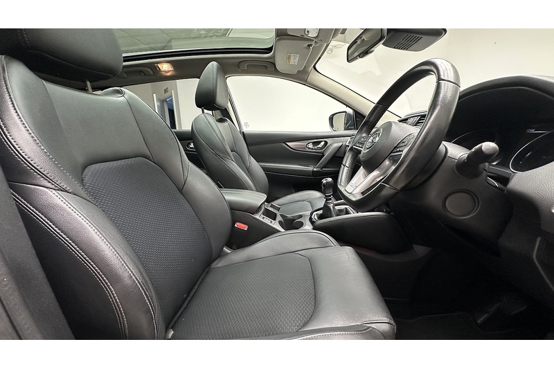 Nissan Qashqai dCi Tekna - U3232